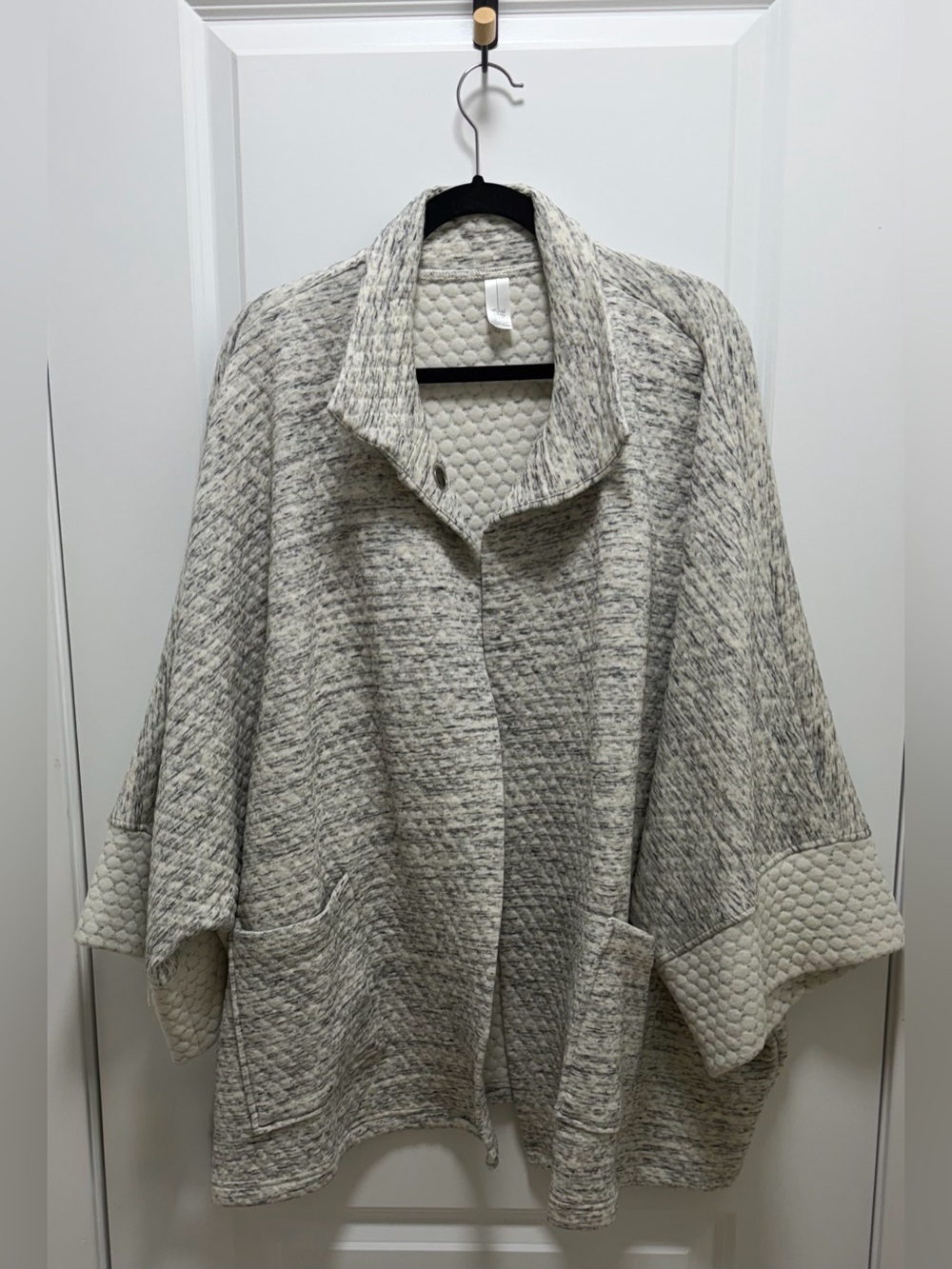 Marla Wynne Cozy Quilted Shawl Collar Women's Sweater Jacket - Cream Gray